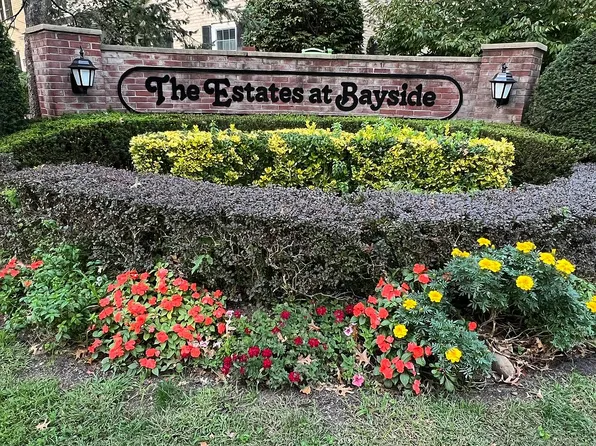 65-56 224th St Floor 1, Oakland Gardens, NY 11364