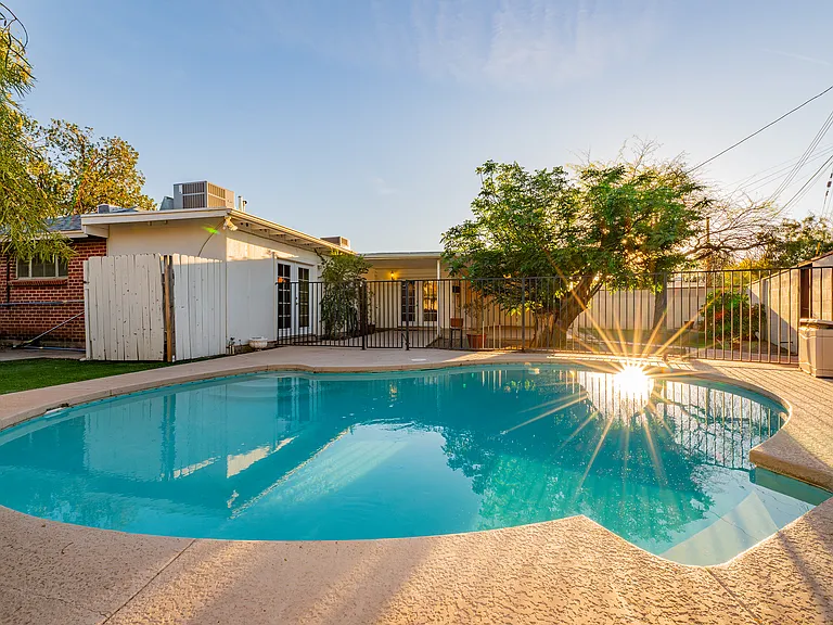 2827 E La Cienega Pl — Photo 39