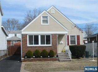 69 Mitchell St, Lodi, NJ 07644