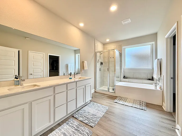 17712 Gilberto Dr — Photo 11