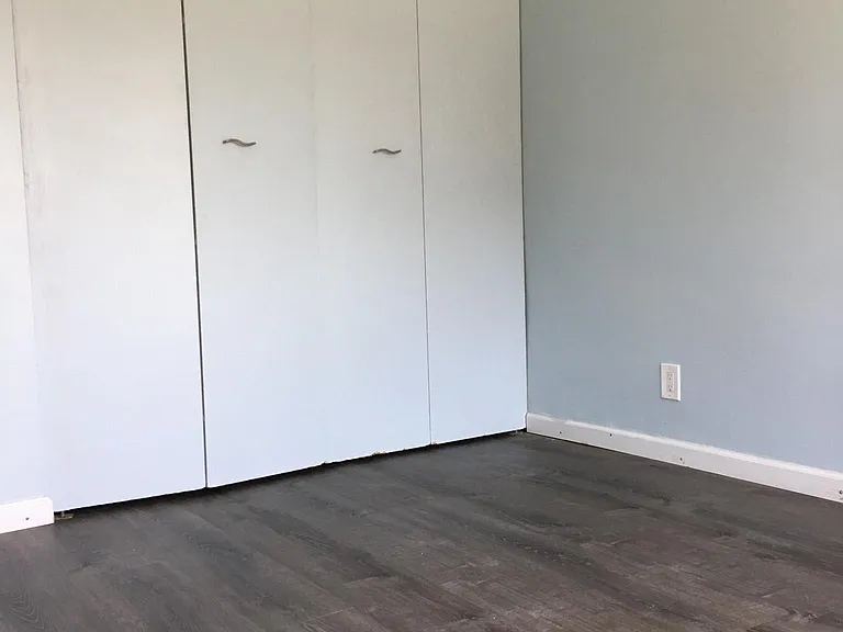 135 Montgomery St #3F — Photo 10