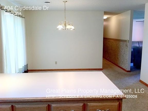 3rd image of 404 Clydesdale Dr