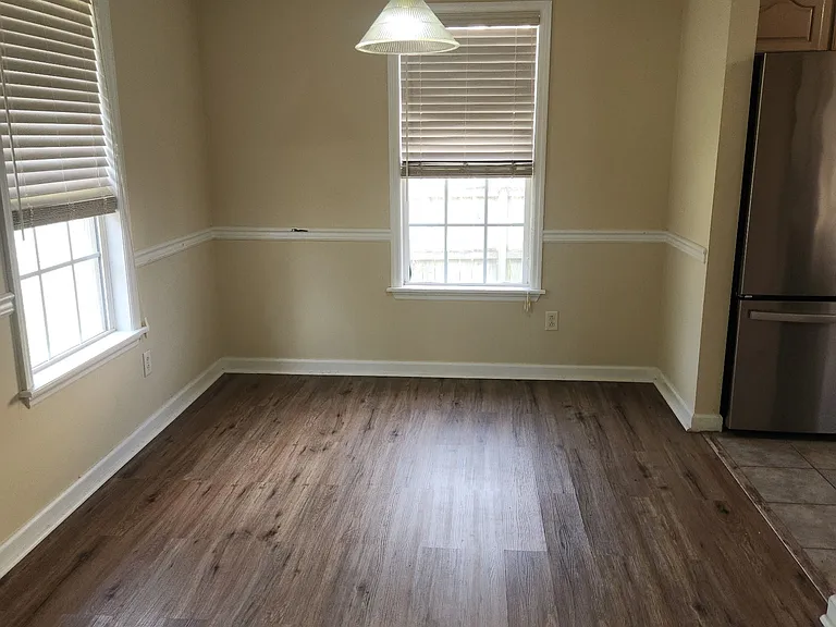 107 Pollard Dr — Photo 5