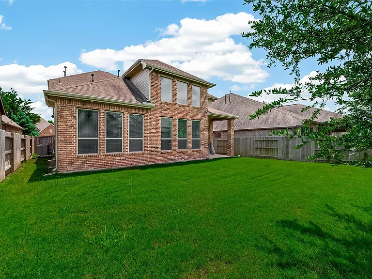 10514 Inverclyde Dr — Photo 46