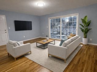 527 4th Ave #1, Elizabeth, NJ 07202