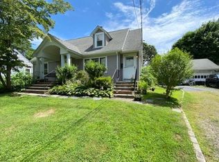 88 Wyman Ave, Huntington Station, NY 11746