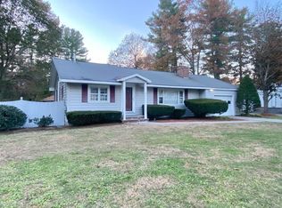 39 New Foster Ave, Billerica, MA 01821