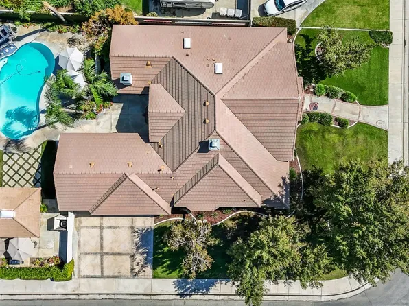 13306 Monarch Palm Ave, Bakersfield, CA 93314