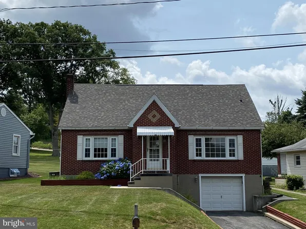 98 Braddock Rd, Frostburg, MD 21532