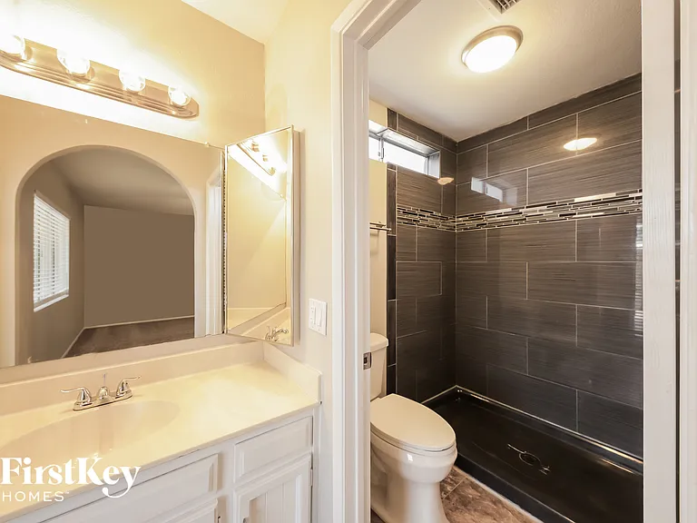 3533 W Phelps Rd — Photo 11