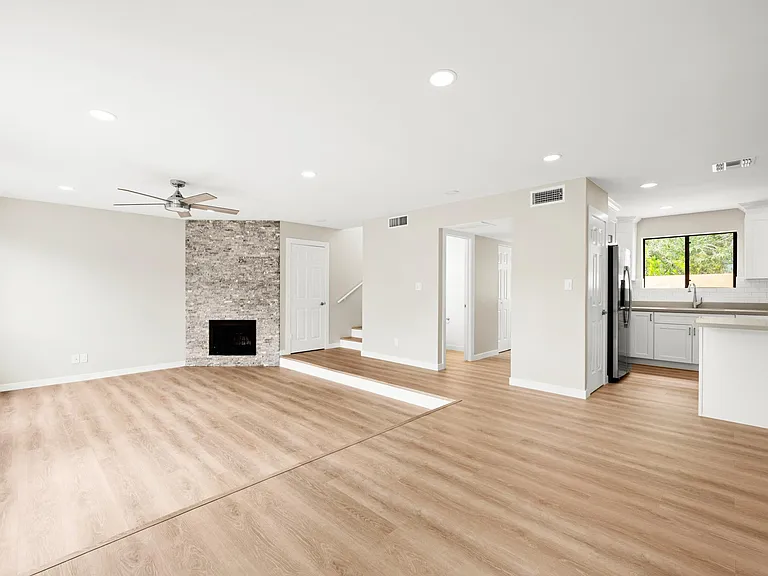 2500 N Hayden Rd #21 — Photo 1