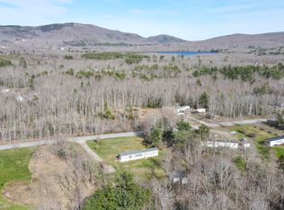 19 Fogler Rd, Hope, ME 04847