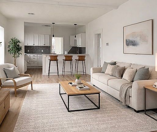 2nd image of 2203 S M St