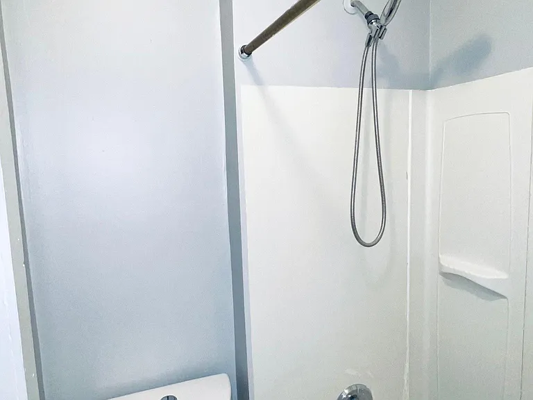 3339 W 105th St #3 — Photo 9