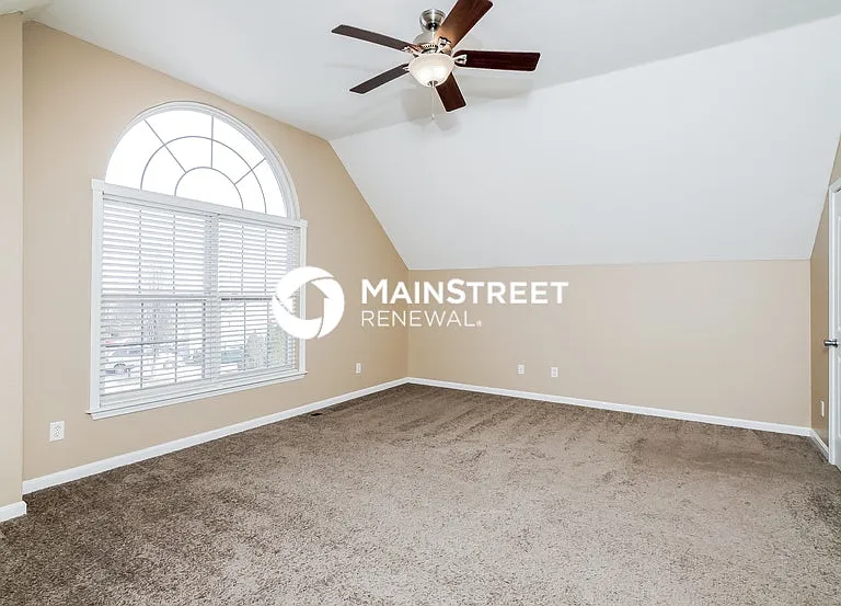11400 Catalpa View Ct — Photo 10