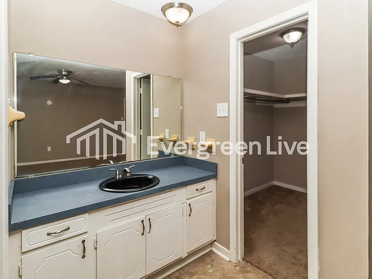 5290 Telfair Pl — Photo 10