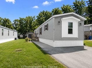 15 Apache Ct, Bourbonnais, IL 60914
