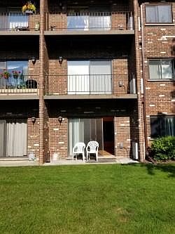 1st image of 1104 Castilian Ct APT 105