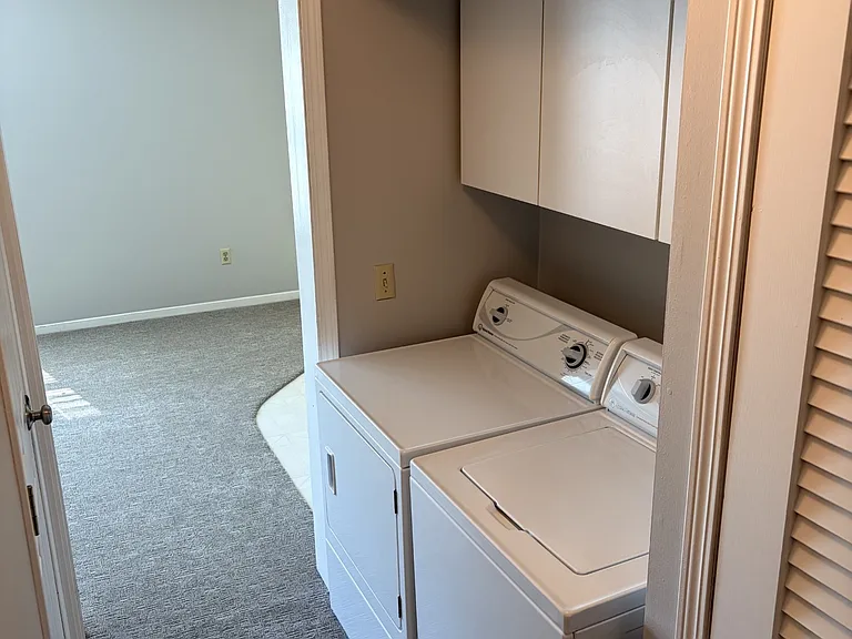 513 Elm Ave — Photo 10