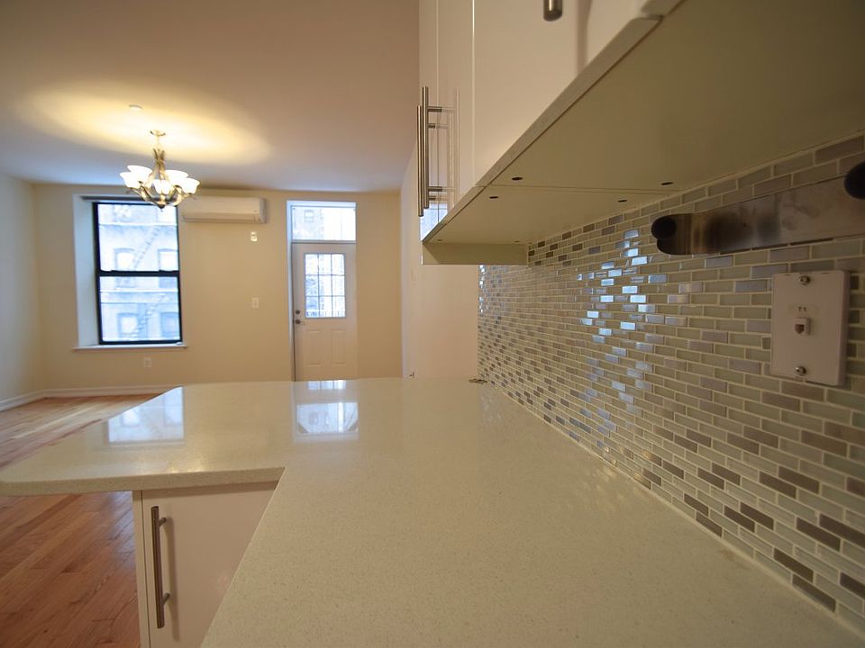 1st image of 136 W 136th St #2