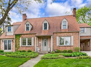 266 Merton Ave, Glen Ellyn, IL