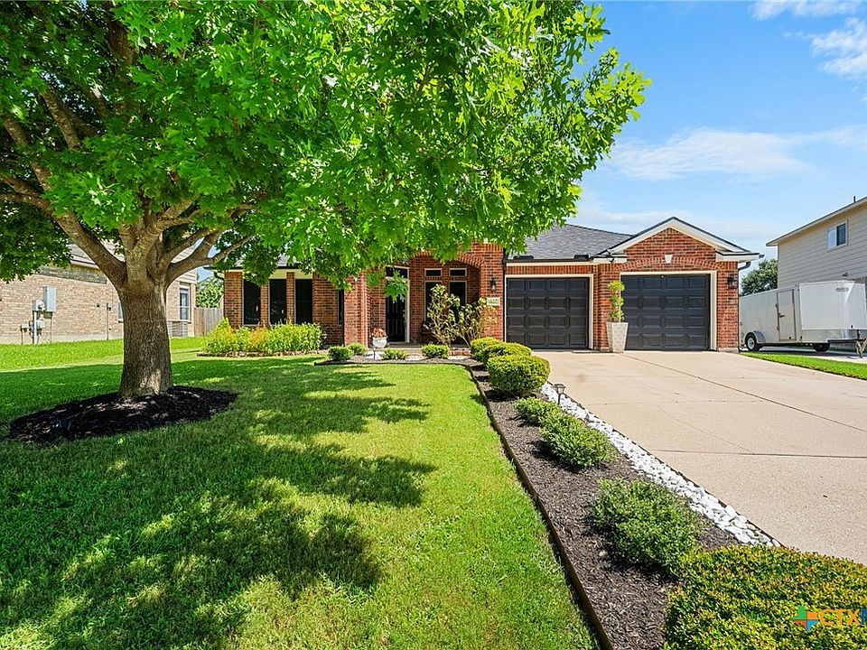 1st image of 635 Tundra Dr
