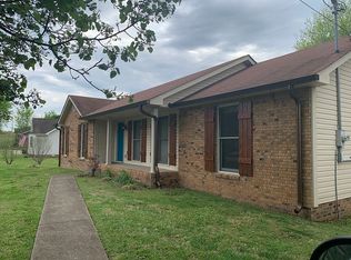 748 N Woodson Rd, Clarksville, TN 37043