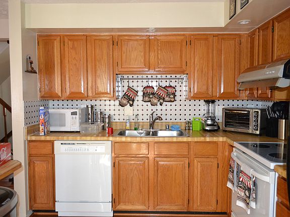 Kitchen 3