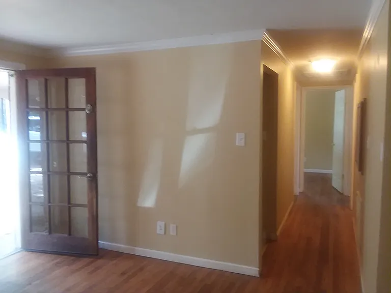 29 Rosenwald Ln — Photo 2