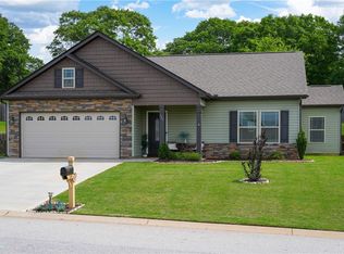 109 Canary Dr, Anderson, SC 29626