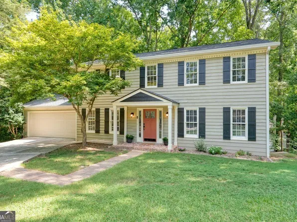 220 Tallwood Ter, Roswell, GA 30076