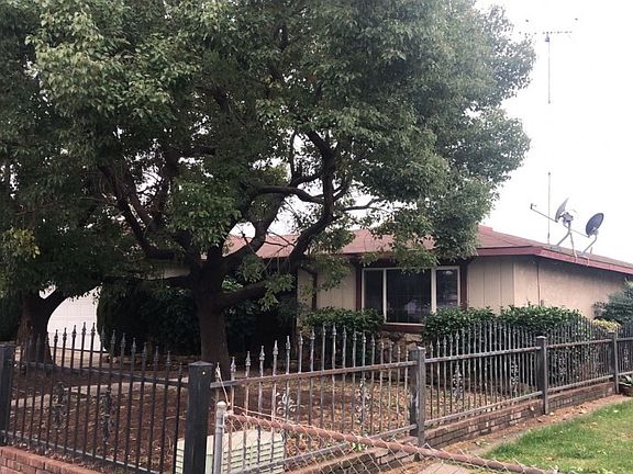 2nd image of 6231 Don Carlos Ave
