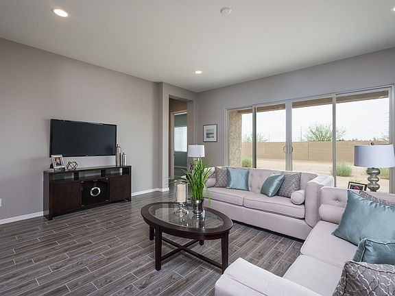 Extend Outdoors via the Multi-slide Patio Door