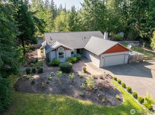 9330 Phillips Rd SE, Pt Orchard, WA 98367