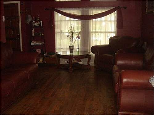 2nd image of 6310 Edgemoor Dr