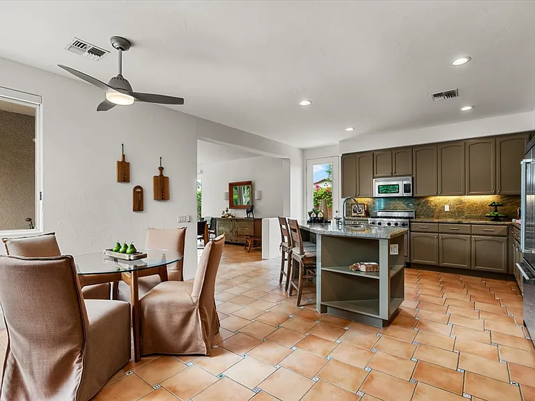 78900 Rio Seco — Photo 14
