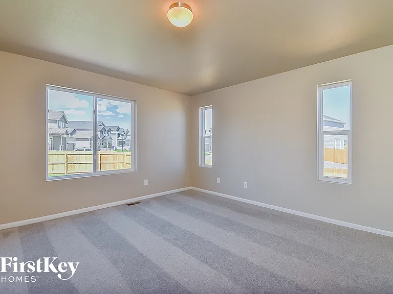 6922 Shunka Ln — Photo 2