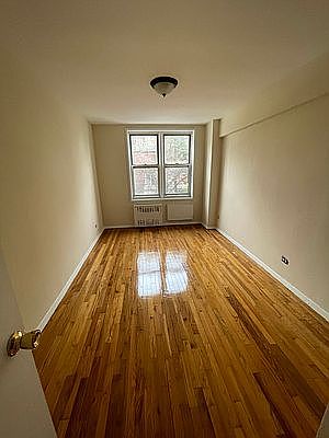 5th image of 36 Hamilton Ave #2I