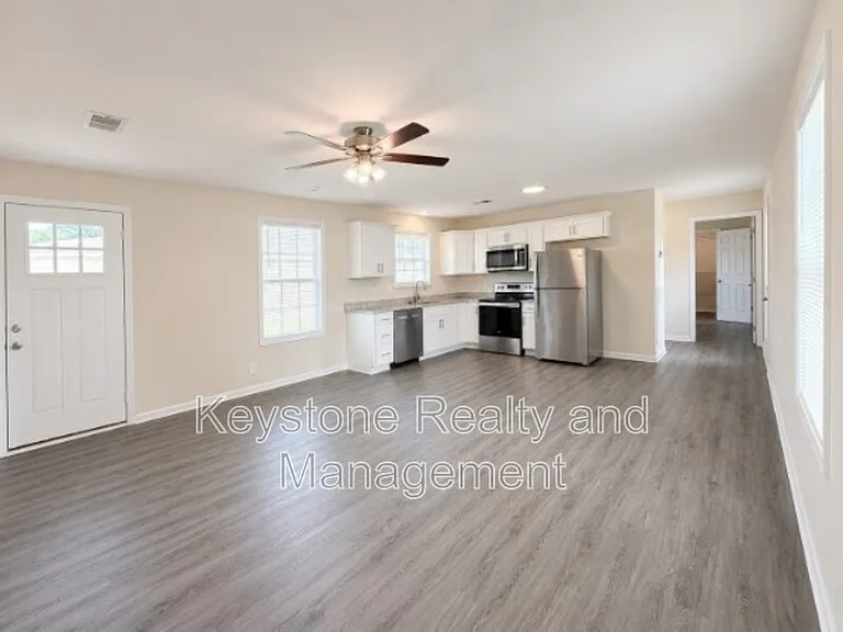 157 Mace Ln #18 — Photo 2