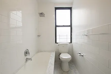 Sold by RLB Property Advisors LLC