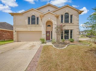 7435 Superior Dr, Baytown, TX 77521