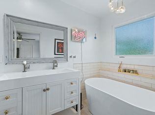 480 E 19th St, Costa Mesa, CA 92627