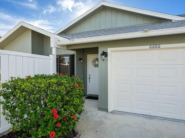 6686 SE Yorktown Drive, Hobe Sound, FL 33455