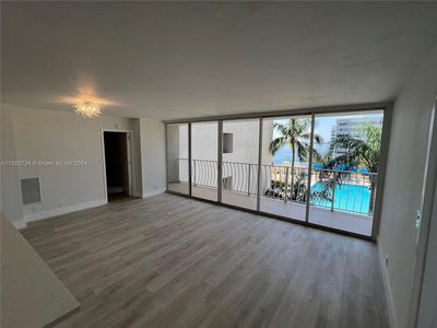 7601 E Treasure Dr APT 721, North Bay Village, FL, 33141