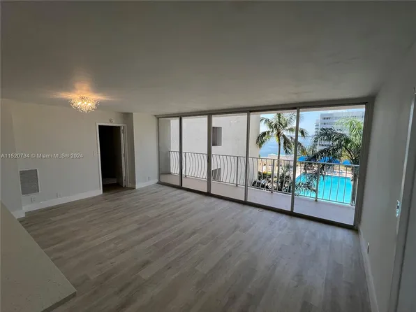 7601 E Treasure Dr APT 721, North Bay Village, FL 33141