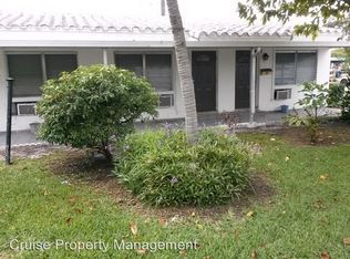 608 Moffett St, Hallandale Beach, FL 33009