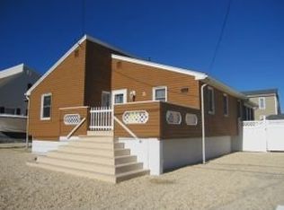 5 W Inlet Rd, Beach Haven, NJ 08008