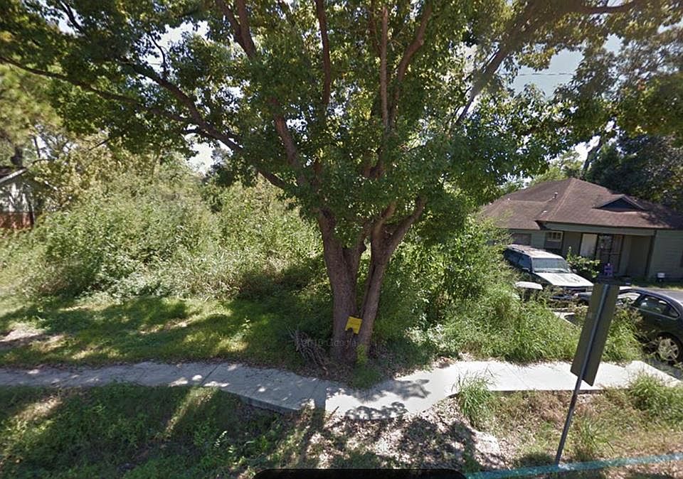 1st image of 6817 Sherwood Dr