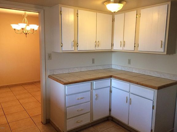5th image of 4520 W Poinsettia Dr