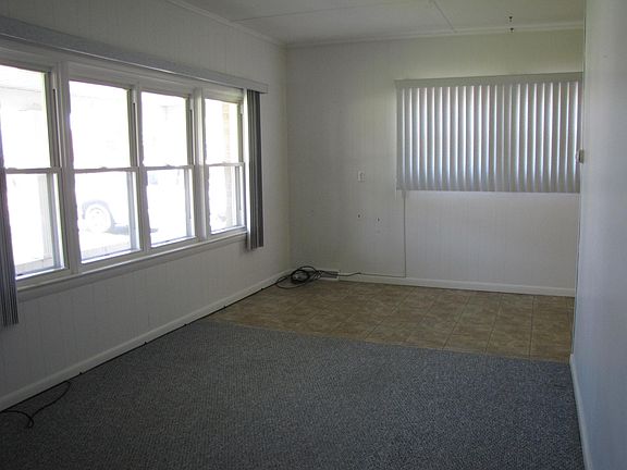 2nd image of 2048 Buchanan Trl E